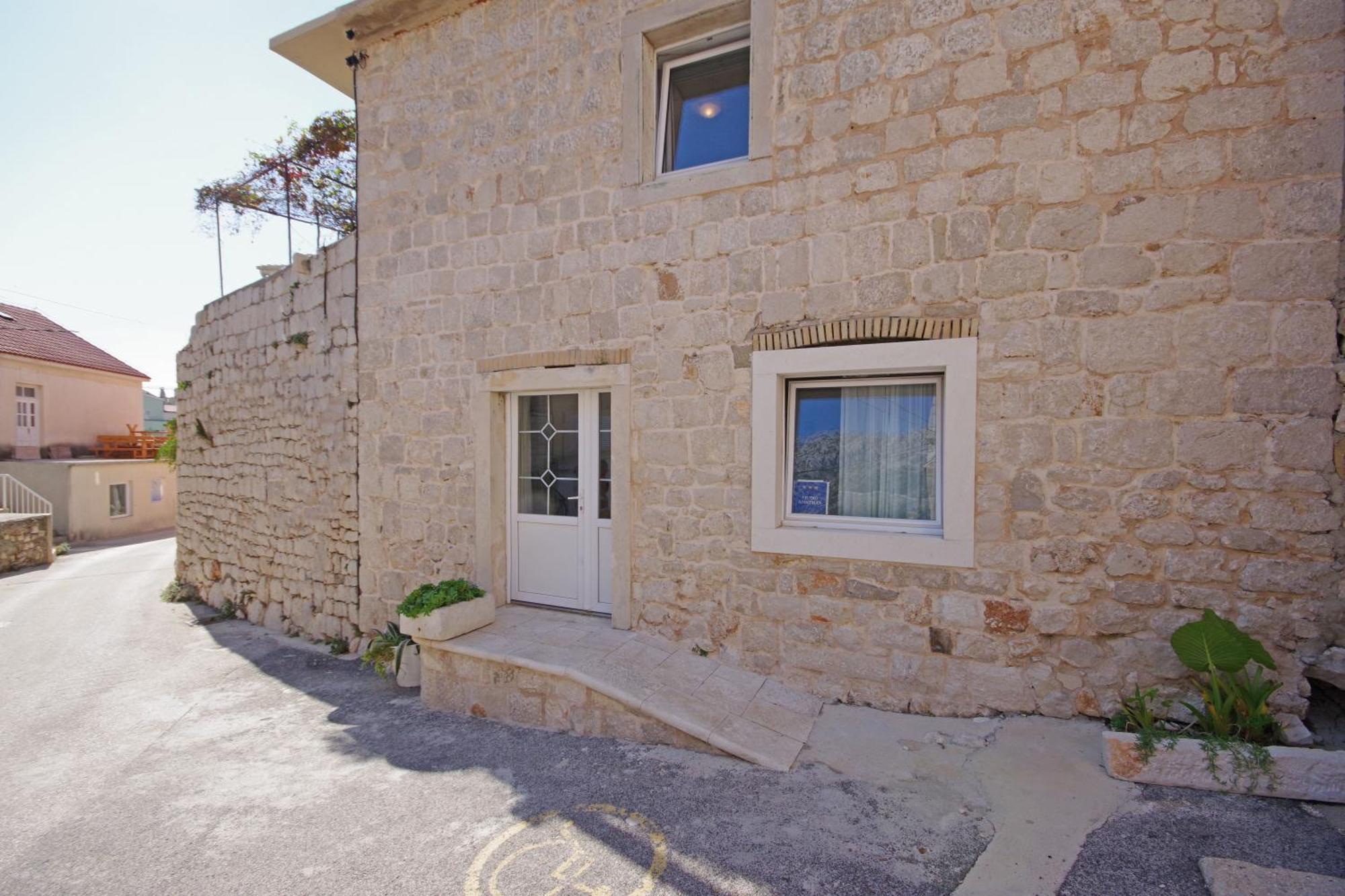 Villa Игране Экстерьер фото